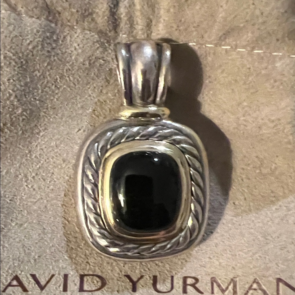 David Yurman Black Stone Pendant with Silver and Gold - Picture 2 of 2